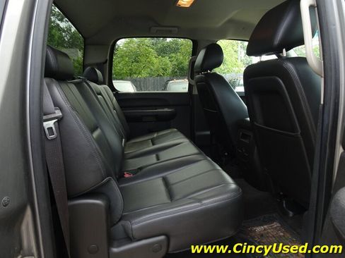 Used 2013 Chevrolet Silverado 2500 LT w/ Interior Plus Package AWD/4WD image 14