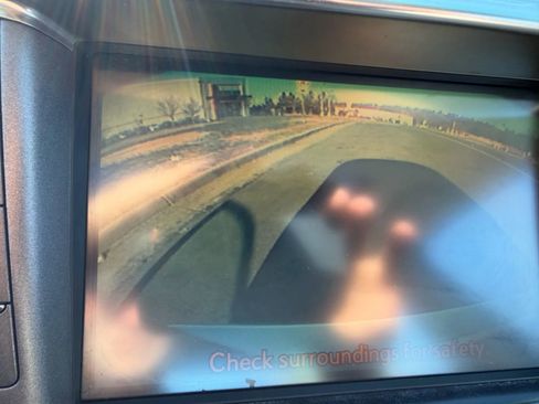 Used 2010 Lexus LS 460 AWD image 35