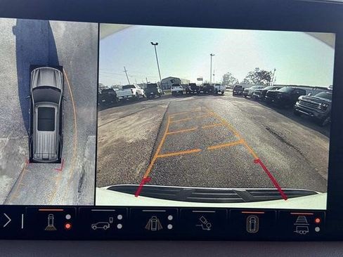 Certified 2024 Chevrolet Suburban High Country image 19