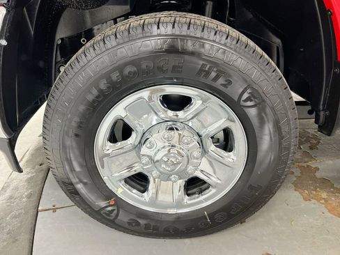 New 2026 RAM 2500 Tradesman image 25