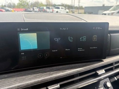 Used 2025 Hyundai Santa Fe Limited FWD image 16