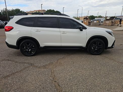 Used 2023 Subaru Ascent Onyx Edition Limited AWD/4WD image 4