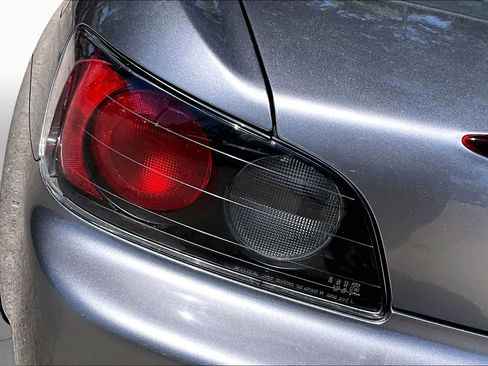 Used 2001 Honda S2000 image 24