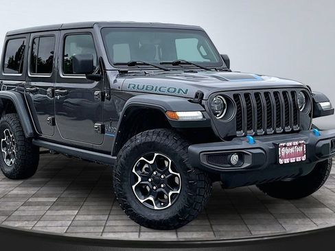 Certified 2023 Jeep Wrangler Unlimited Rubicon 4xe AWD/4WD image 37