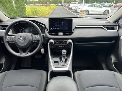 Used 2023 Toyota RAV4 LE FWD image 26