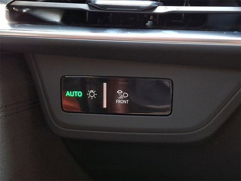 Used 2022 Audi RS e-tron GT w/ Carbon Performance Package image 24