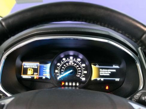 Used 2020 Ford Edge Titanium AWD/4WD image 19