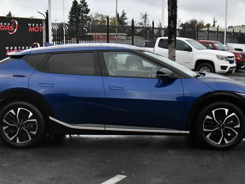 Used 2024 Kia EV6 Wind w/ Wind Technology Package image 9