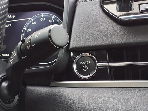Used 2025 Mitsubishi Outlander 4WD Plug-In Hybrid image 26