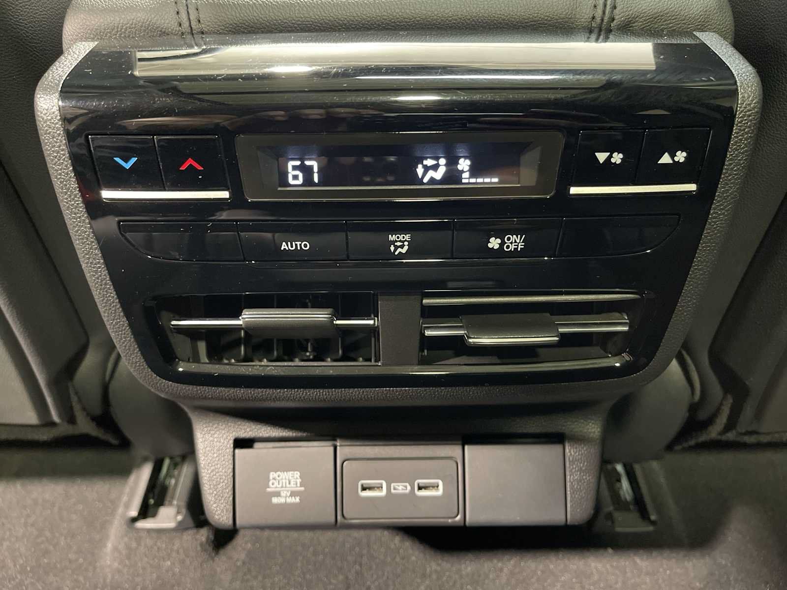 Used 2024 Acura MDX SH-AWD image 25