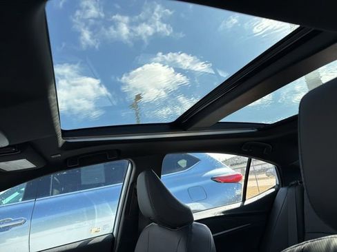 Used 2025 Toyota Camry XSE image 11