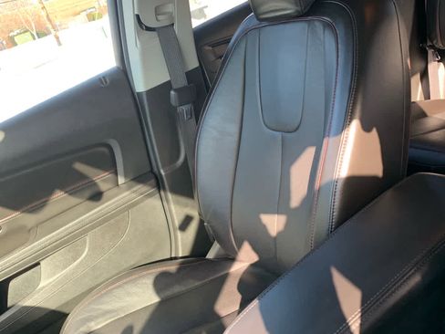 Used 2017 GMC Terrain SLT image 20