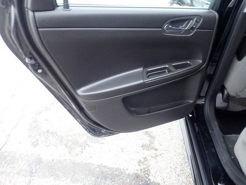 Used 2011 Chevrolet Impala LS image 13