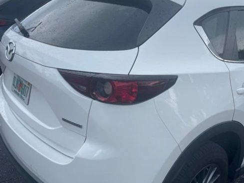 Used 2020 MAZDA CX-5 Sport FWD image 8