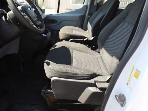 Used 2017 Ford Transit 350 XLT image 17