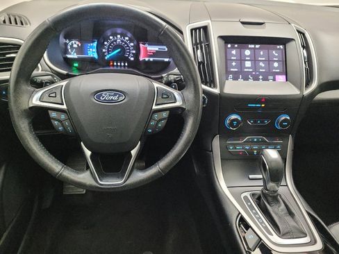 Used 2018 Ford Edge SEL w/ Equipment Group 201A FWD image 22