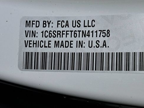 New 2026 RAM 1500 4x4 Crew Cab image 16