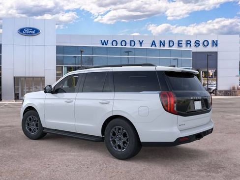 New 2026 Ford Expedition Active AWD/4WD image 4