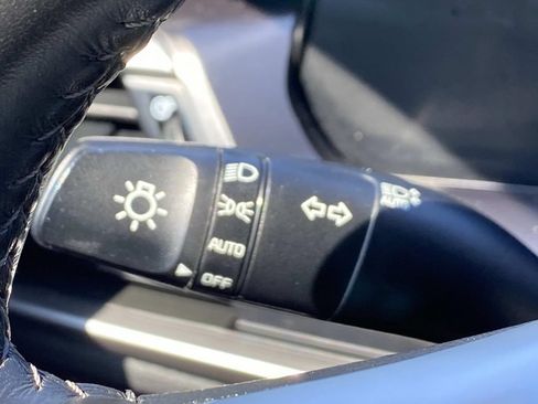 Used 2023 Kia Telluride S AWD/4WD image 18