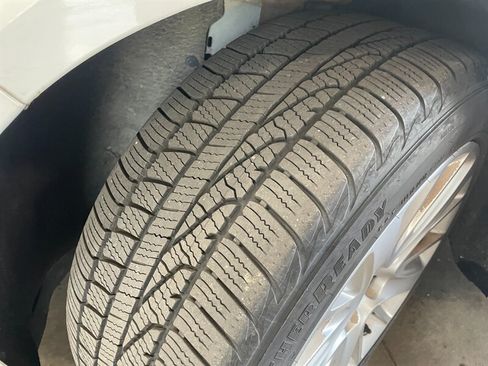 Used 2018 Chevrolet Impala LS FWD image 23