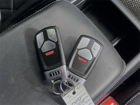 Used 2020 Audi S4 Premium Plus image 32