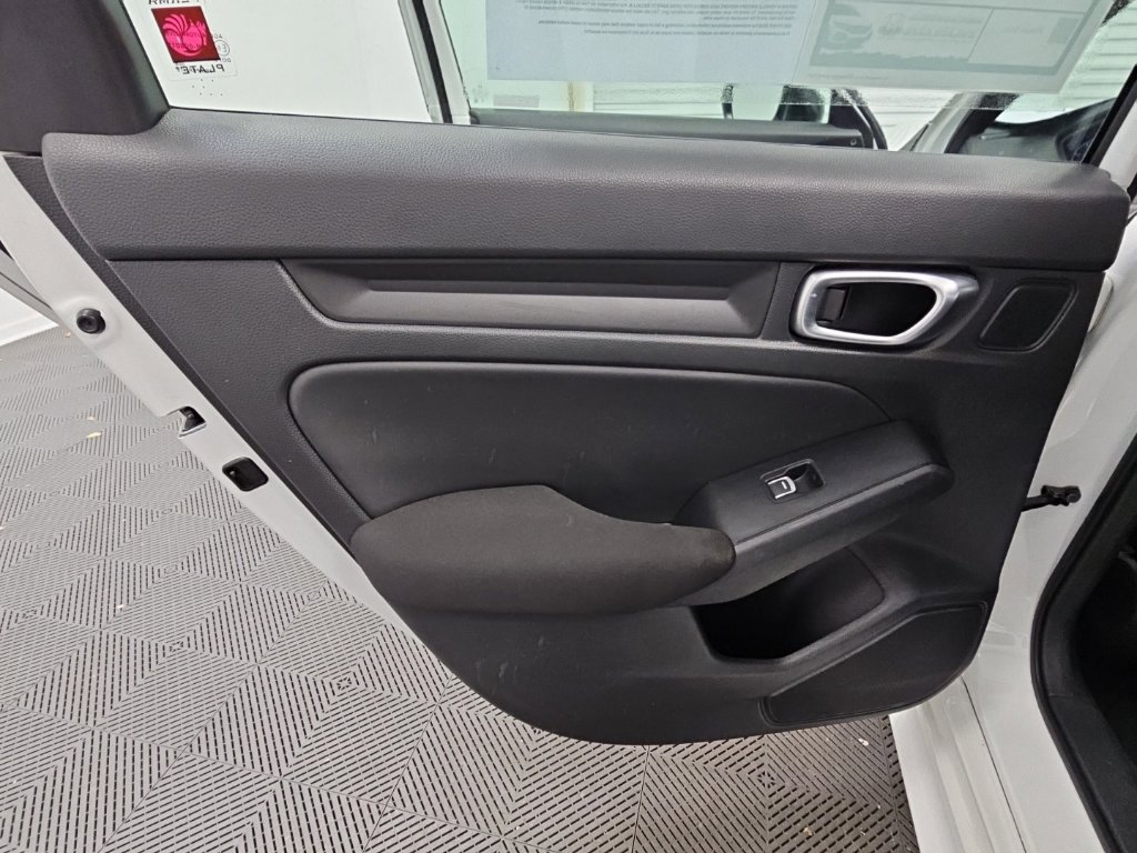 Used 2023 Honda Civic Sport image 28