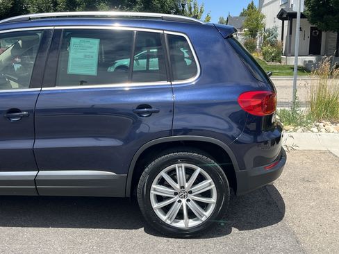 Used 2016 Volkswagen Tiguan SE AWD/4WD image 4