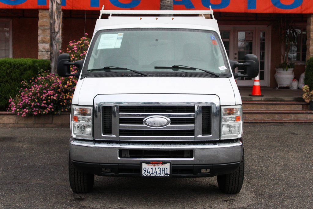 Used 2014 Ford E-350 and Econoline 350 Super Duty w/ Power Windows & Locks Group RWD image 3
