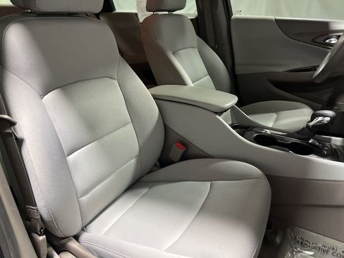 Used 2022 Chevrolet Malibu LS image 10