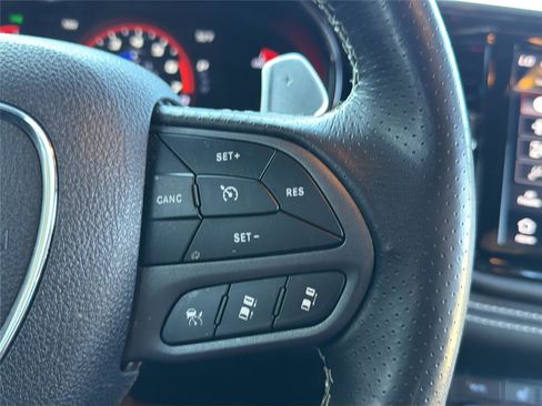 Used 2021 Dodge Durango SRT Hellcat w/ Technology Group image 17