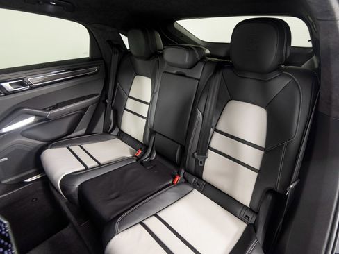 Certified 2020 Porsche Cayenne Turbo S image 35