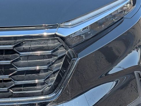 Used 2024 Honda CR-V EX image 8