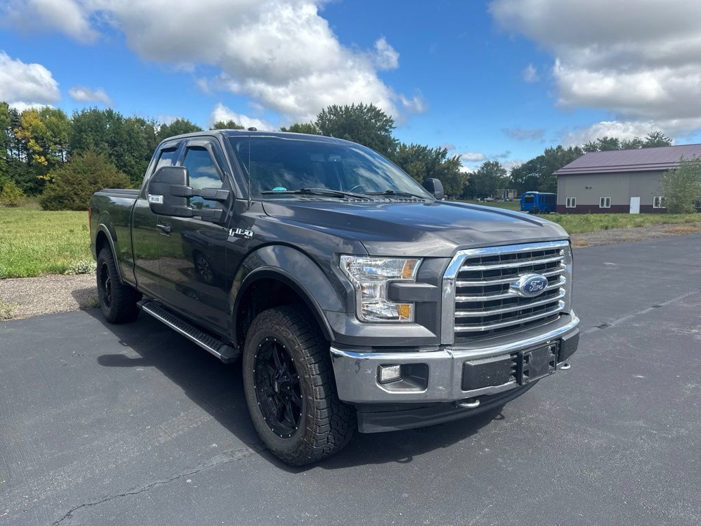 Used 2017 Ford F150 XLT w/ Equipment Group 302A Luxury AWD/4WD image 2