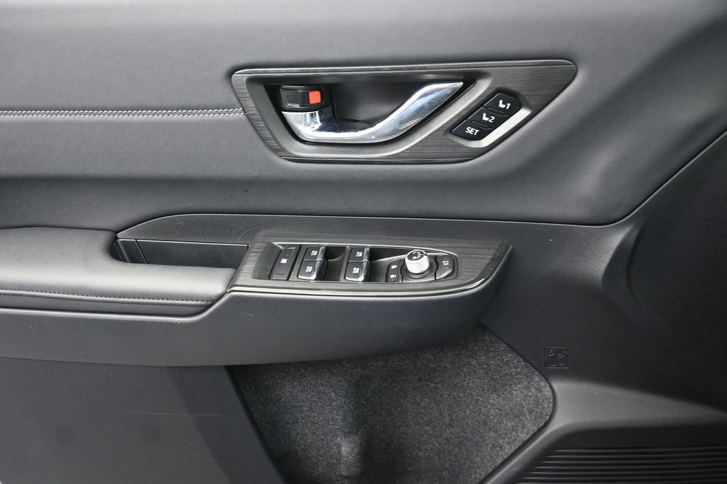 Used 2026 Subaru Outback Touring AWD/4WD image 16