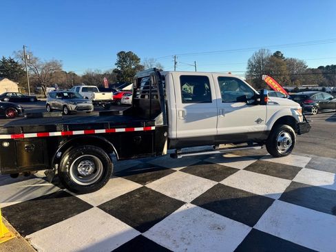 Used 2015 Ford F350 Lariat w/ Lariat Ultimate Package image 5