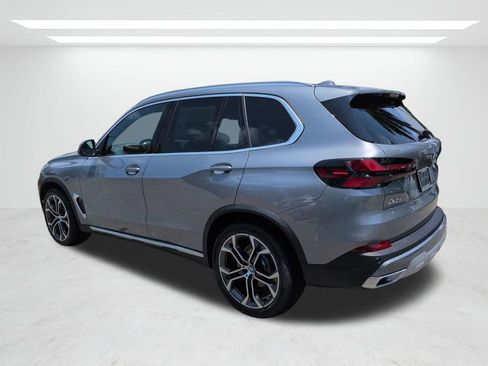 New 2026 BMW X5 xDrive40i w/ Premium Package AWD/4WD image 6