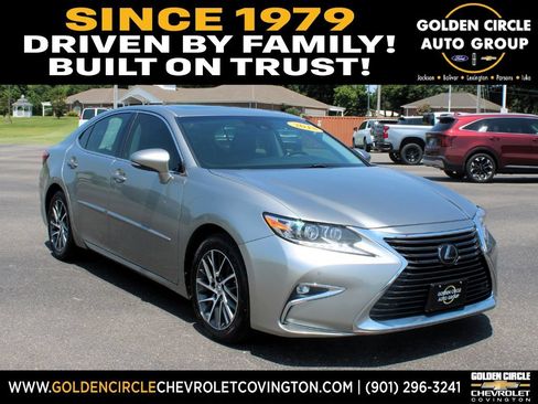 Used 2018 Lexus ES 350 w/ Luxury Package w/Wood Trim FWD image 1