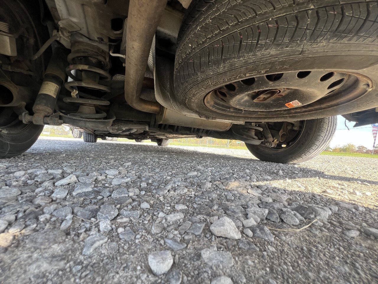 Used 2021 Ford Transit Connect XLT FWD image 16