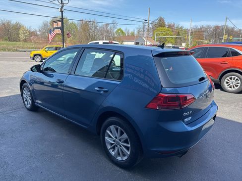 Used 2016 Volkswagen Golf S FWD image 6
