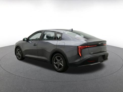 Used 2025 Kia K4 FWD image 7