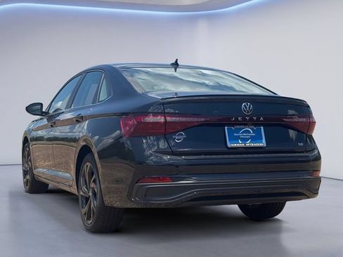 New 2026 Volkswagen Jetta SE FWD image 5