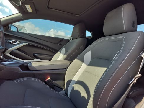 Used 2023 Chevrolet Camaro SS RWD image 20