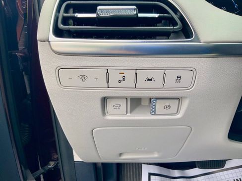 Used 2021 Hyundai Palisade Limited AWD/4WD image 13