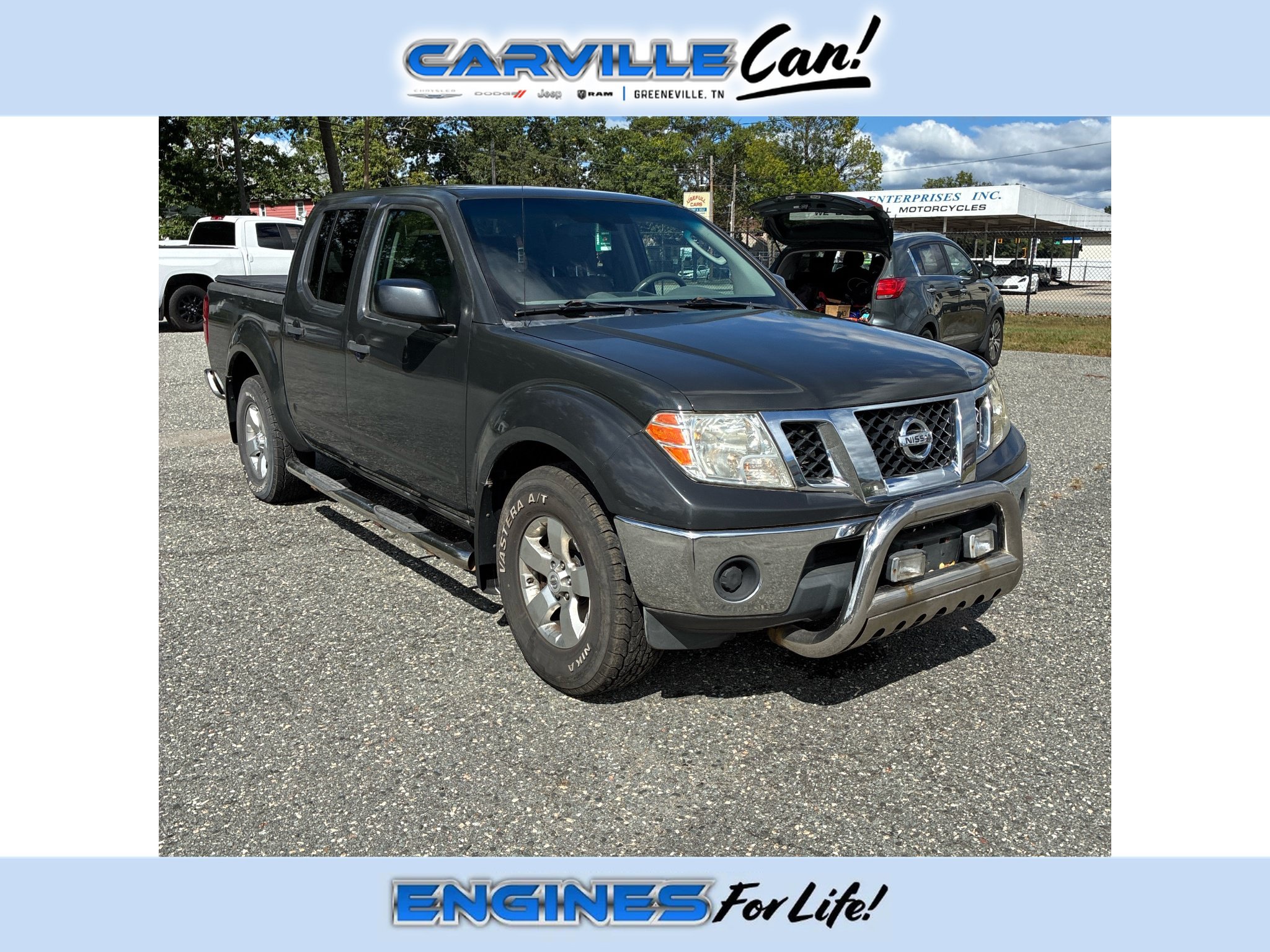 Used 2010 Nissan Frontier SE AWD/4WD image 1