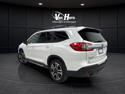 Used 2023 Subaru Ascent Limited image 5