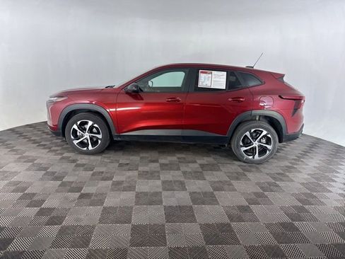 Used 2024 Chevrolet Trax RS w/ Driver Confidence Package image 10