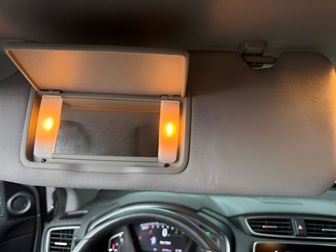 Certified 2018 Honda CR-V EX-L image 32