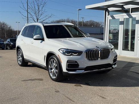 Used 2021 BMW X5 xDrive40i w/ Convenience Package image 1