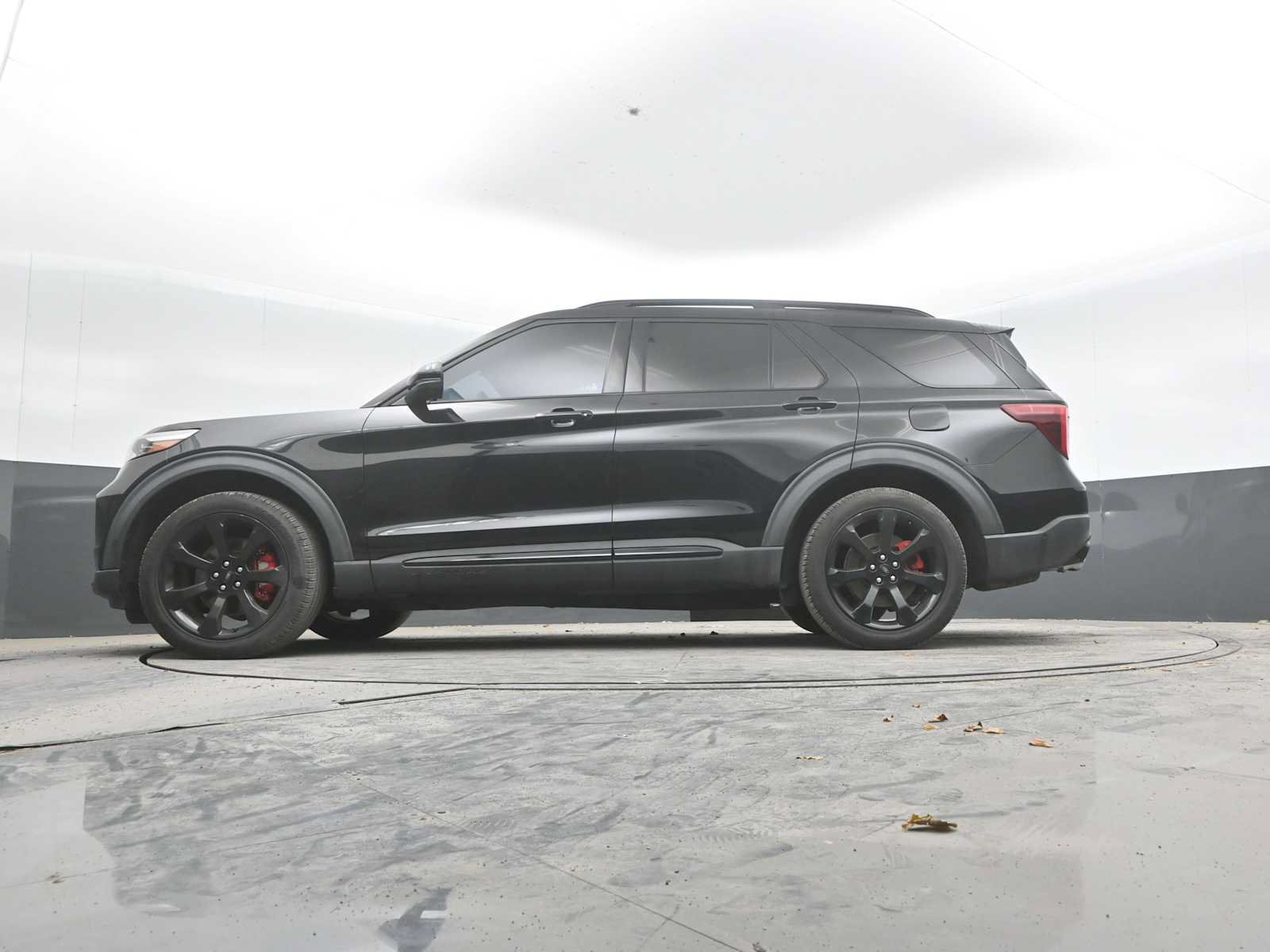 Used 2020 Ford Explorer ST w/ ST Street Pack AWD/4WD image 23