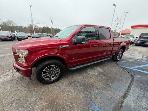 Used 2017 Ford F150 XLT w/ Equipment Group 302A Luxury image 3